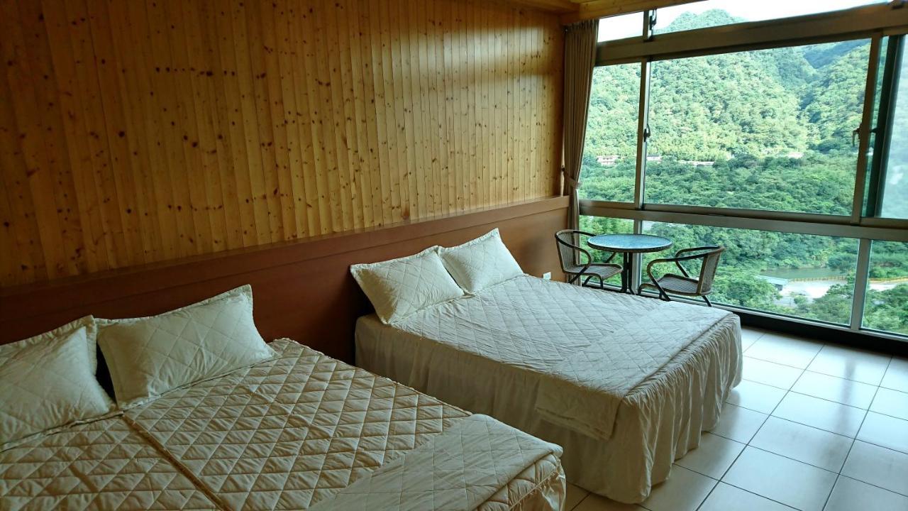 Very Happy Homestay Pingxi Buitenkant foto