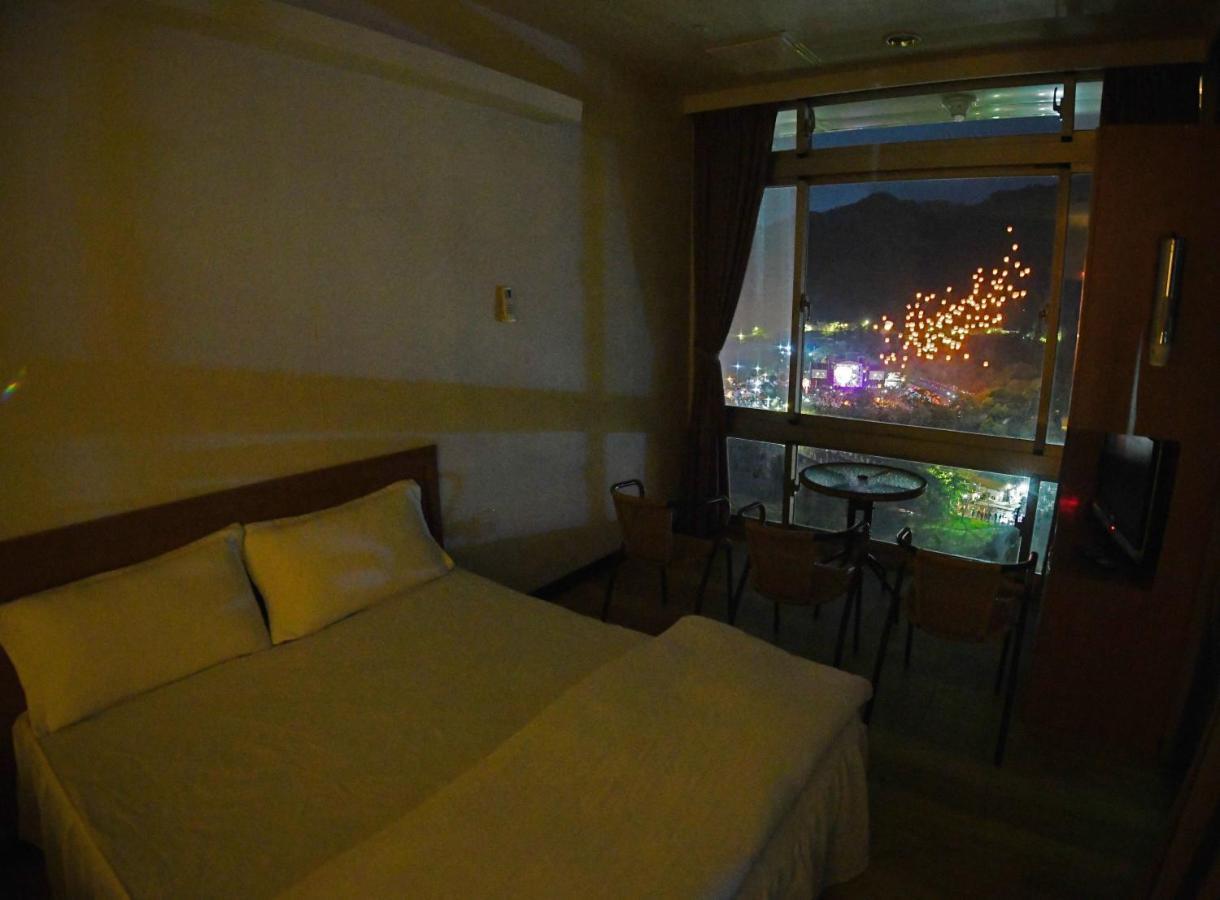Very Happy Homestay Pingxi Buitenkant foto